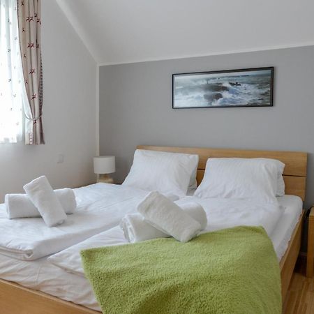 Alpine Apartment Lisa Top 7 By Aa Holiday Homes Bad Mitterndorf Eksteriør billede