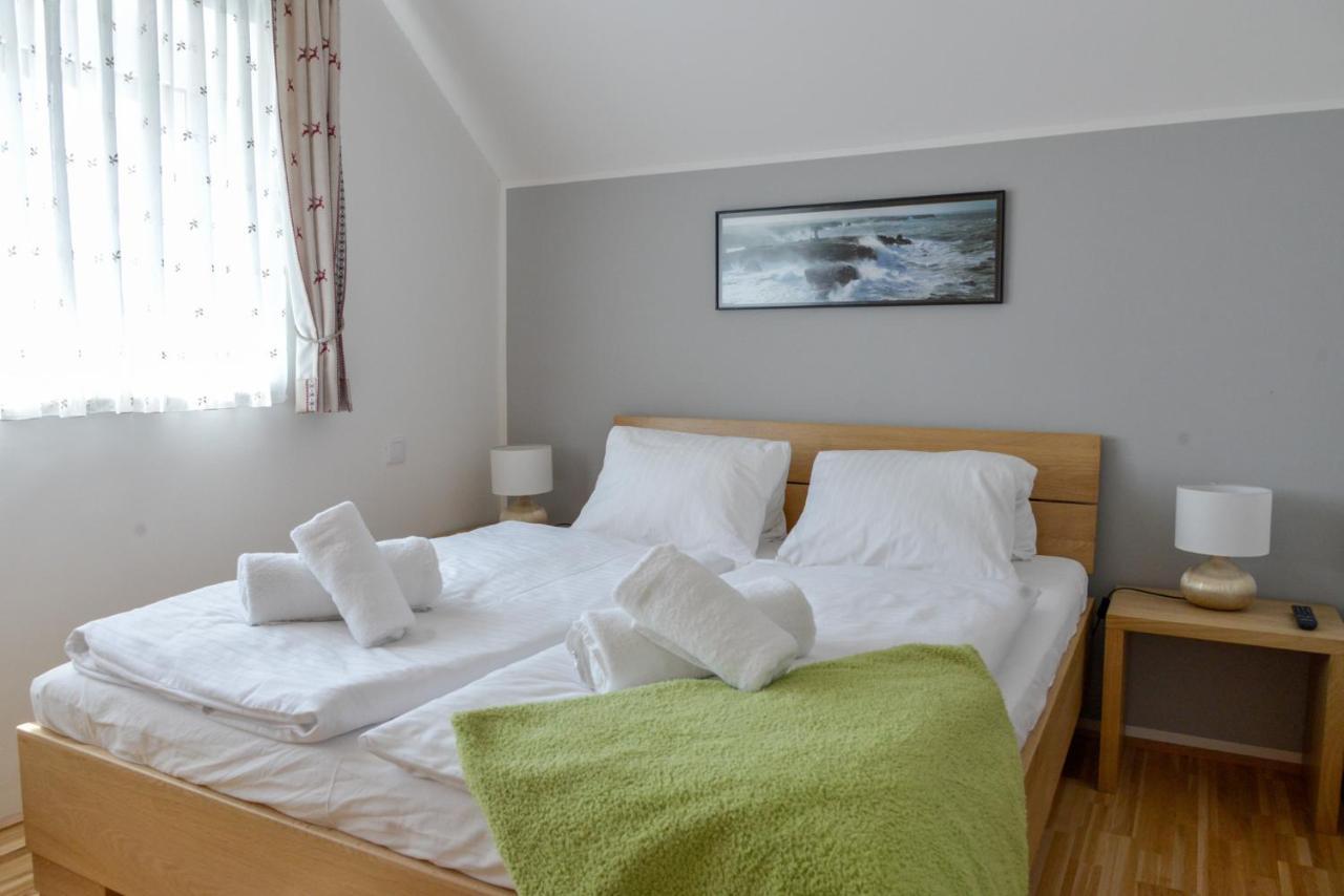 Alpine Apartment Lisa Top 7 By Aa Holiday Homes Bad Mitterndorf Eksteriør billede